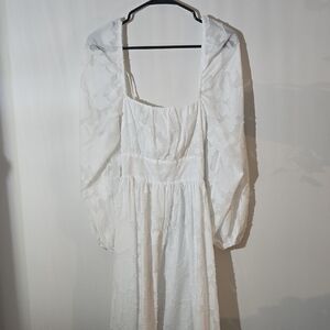 Lulu's Elegant Backless White Long Sleeve Dress